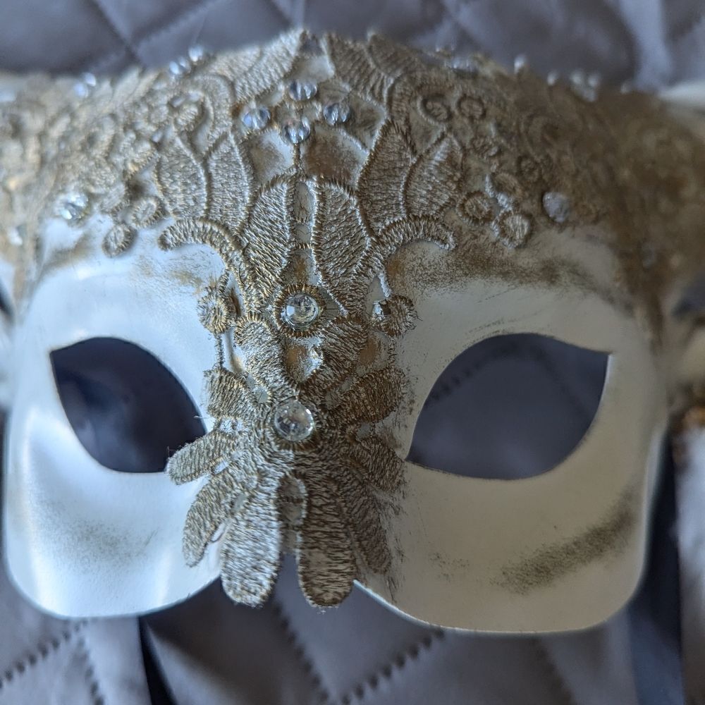 Handmade Bull Masquerade Italian Style Mask - Picture 4 of 7